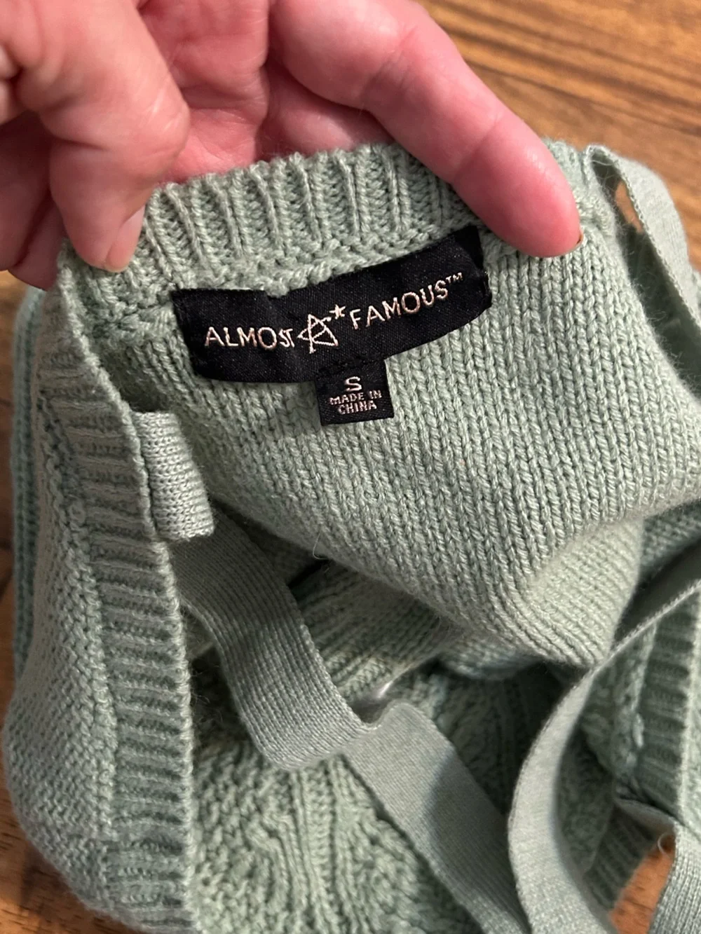 Almost Famous Sage Green Cable Knit 2 Piece Shrug Tank Sweater Set Size S